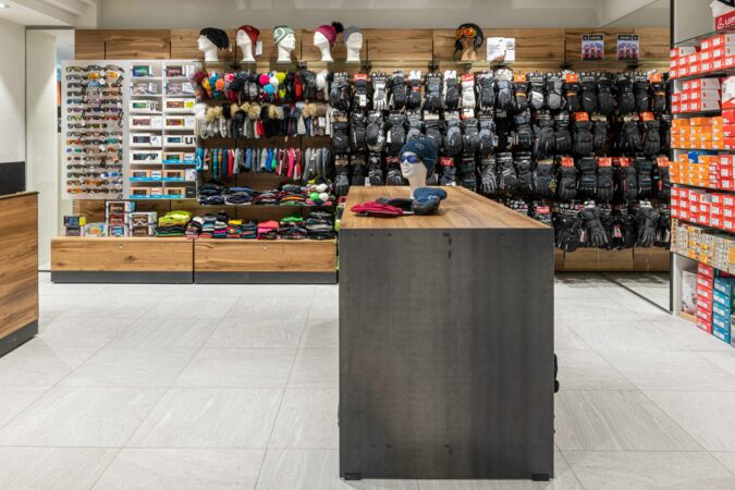 Skihelme, Skibrillen & Ski Goggles, Accessoires & Handschuhe Skihelme, Skibrillen & Ski Goggles, Accessoires & Handschuhe